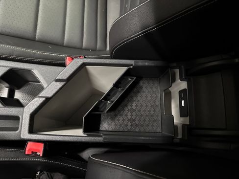 Used 2023 Volkswagen Jetta SE image 27