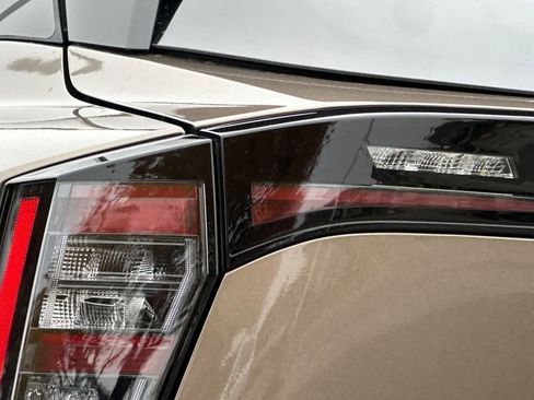 Certified 2025 Nissan Kicks SV image 35