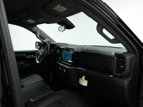 New 2026 GMC Sierra 1500 Elevation image 18
