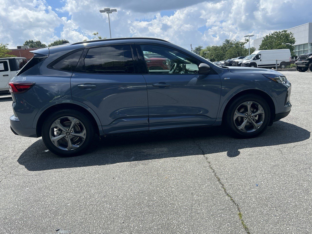 Used 2024 Ford Escape ST-Line FWD image 7
