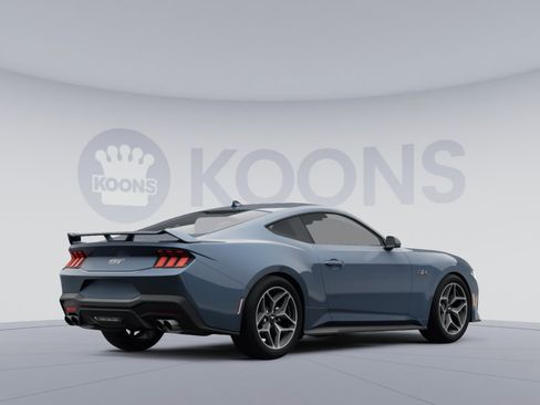 Used 2025 Ford Mustang GT Premium RWD image 4