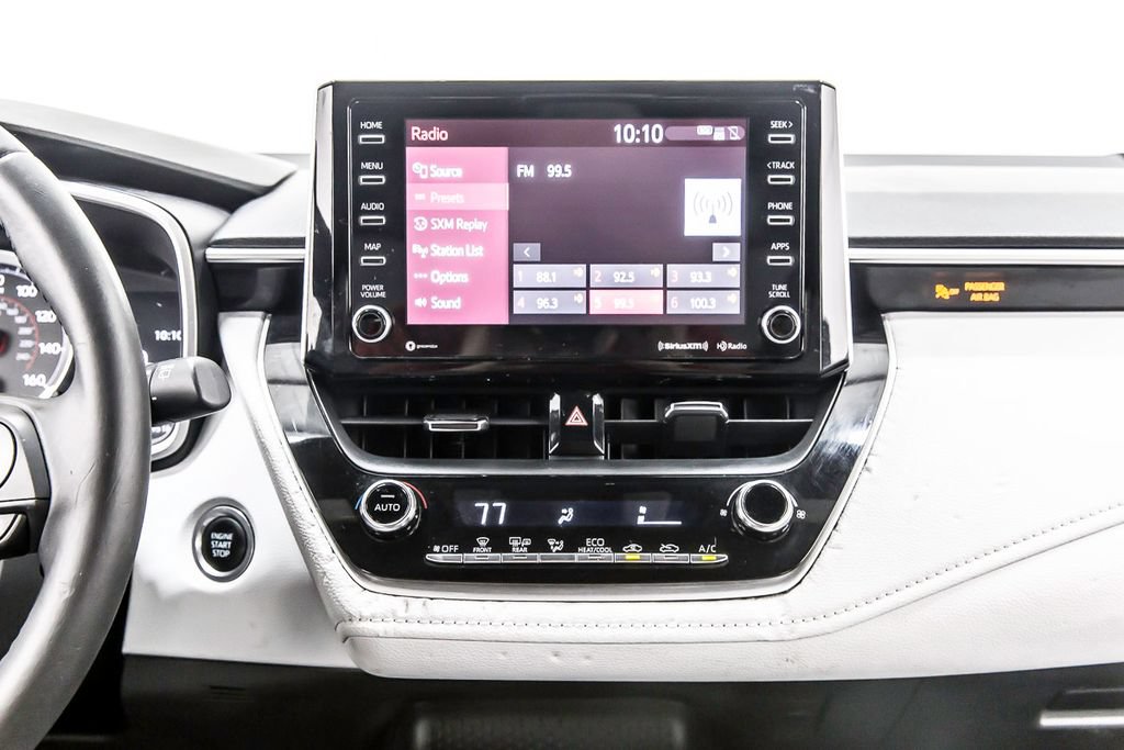 Used 2020 Toyota Corolla SE w/ SE Preferred Package FWD image 17