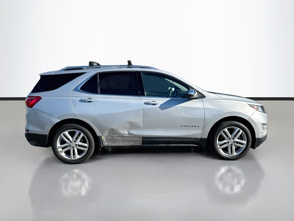 Used 2018 Chevrolet Equinox Premier w/ Infotainment II Package AWD/4WD image 8