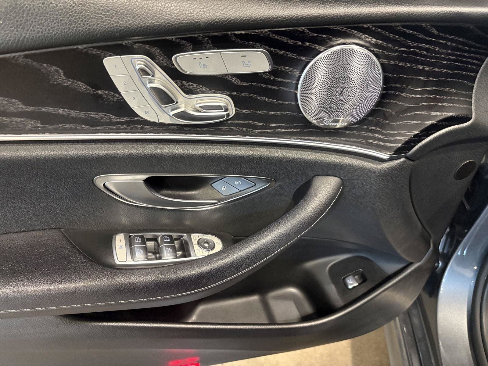 Used 2019 Mercedes-Benz E 450 4MATIC Sedan image 12