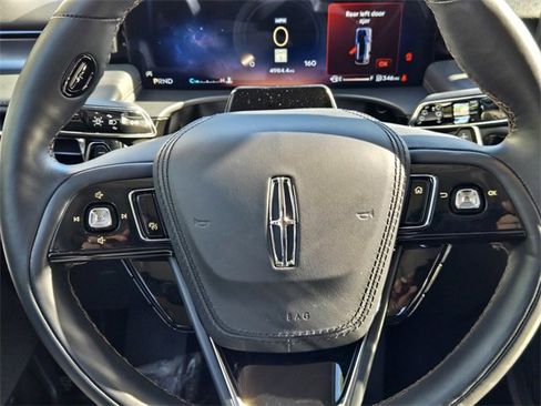 New 2025 Lincoln Aviator AWD w/ Equipment Group 101A image 20