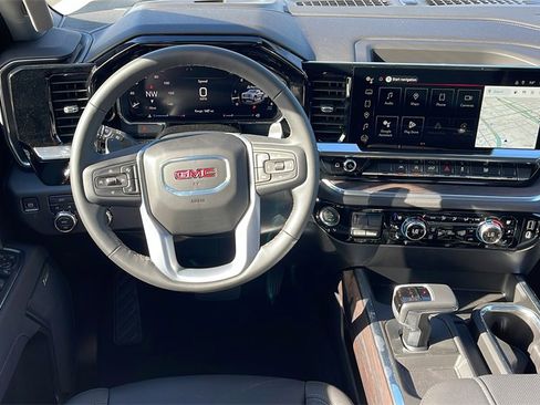 New 2026 GMC Sierra 1500 SLT w/ SLT Premium Package image 15