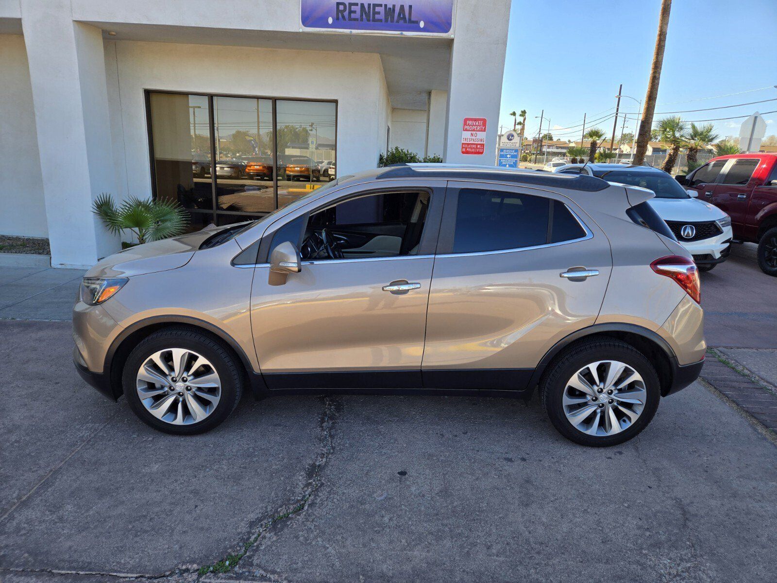 Used 2019 Buick Encore Preferred w/ Safety Package FWD image 2