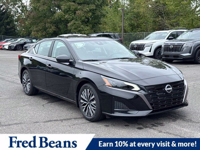 New 2026 Nissan Altima 2.5 SV FWD image 1
