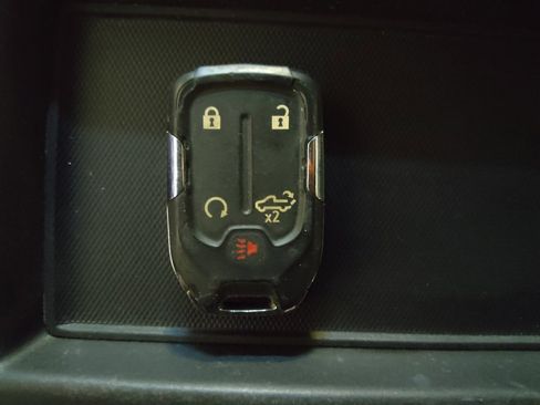 Used 2019 Chevrolet Silverado 1500 RST w/ All-Star Edition RWD image 32