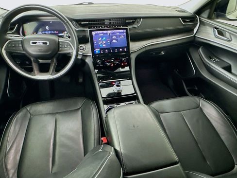 Used 2022 Jeep Grand Cherokee L Limited RWD image 26