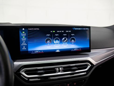 Used 2024 BMW M440i Gran Coupe image 25