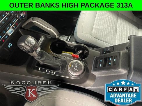 Used 2023 Ford Bronco Outer Banks AWD/4WD image 17