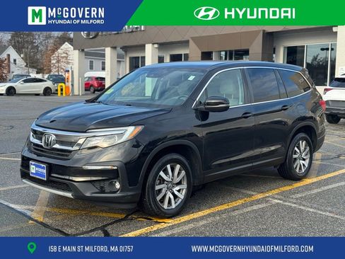 Used 2019 Honda Pilot EX image 1