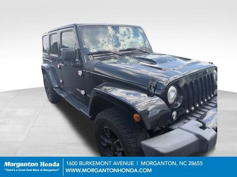 Used 2018 Jeep Wrangler Unlimited Sahara AWD/4WD image 1