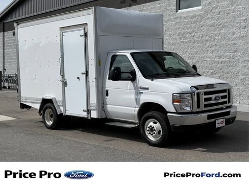 Used 2019 Ford E-350 and Econoline 350 Super Duty w/ Power Windows & Locks Group RWD image 1