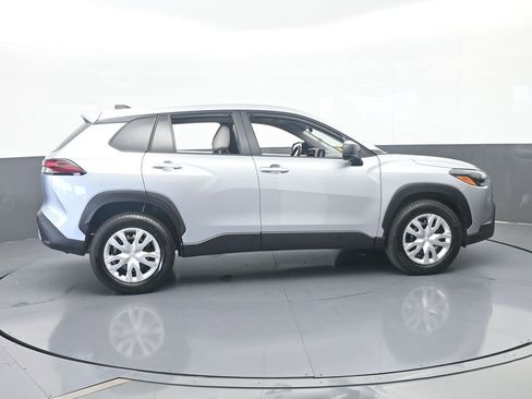 Used 2026 Toyota Corolla Cross L FWD image 7