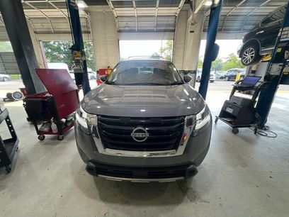 Used 2024 Nissan Pathfinder Platinum