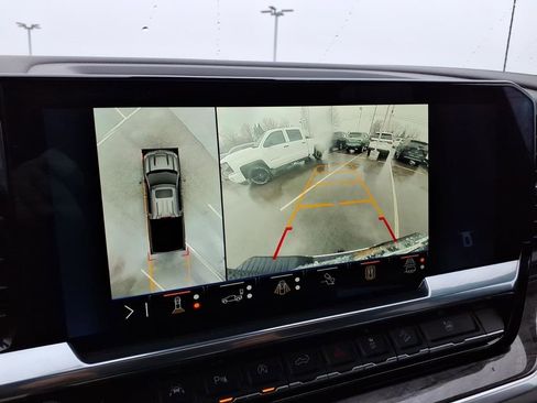 Certified 2024 Chevrolet Silverado 1500 LTZ w/ LTZ Premium Package image 19