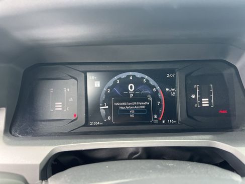 Used 2025 Toyota Tacoma SR5 RWD image 21