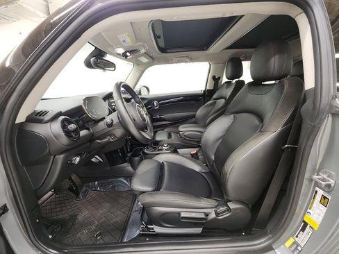 Used 2022 MINI Cooper SE image 12