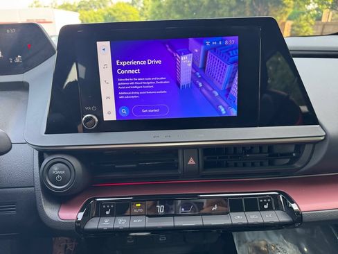 Used 2023 Toyota Prius Prime FWD image 21