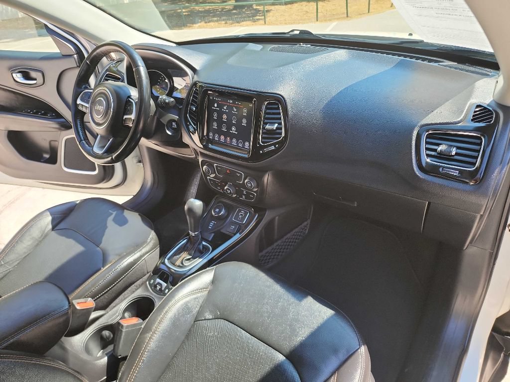 Used 2020 Jeep Compass Limited AWD/4WD image 39