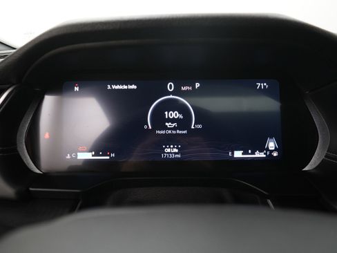 Used 2024 Jeep Grand Cherokee L Altitude image 29