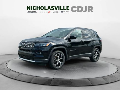 Used 2024 Jeep Compass Limited AWD/4WD image 1