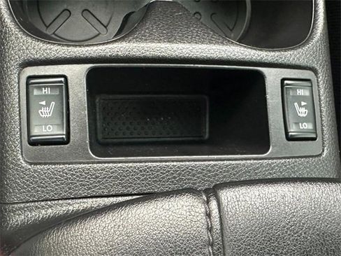Used 2019 Nissan Rogue Sport SL image 22
