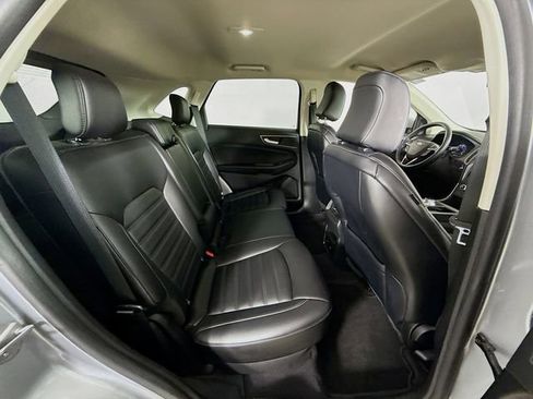 Used 2024 Ford Edge SEL w/ Convenience Package image 25