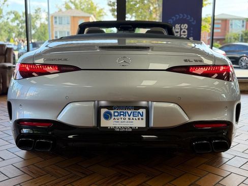 Used 2022 Mercedes-Benz SL 55 AMG 4MATIC image 22