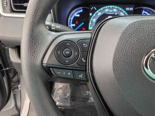 Used 2025 Toyota RAV4 XLE AWD/4WD image 12