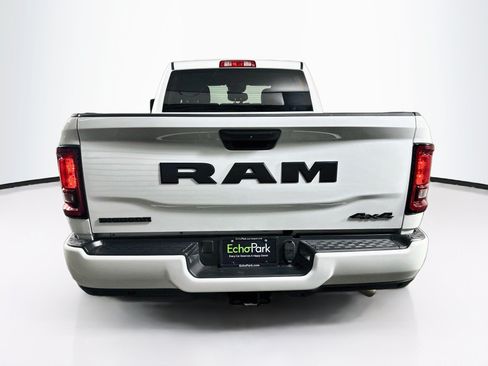 Used 2025 RAM 2500 Big Horn AWD/4WD image 7