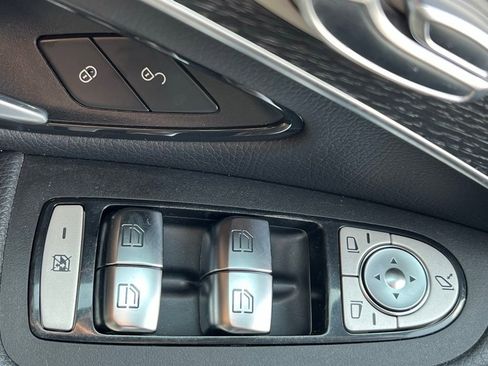 Certified 2022 Mercedes-Benz GLC 300 4MATIC image 25