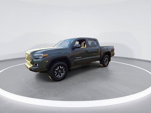 Certified 2021 Toyota Tacoma TRD Off-Road image 6