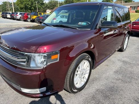 Used 2018 Ford Flex SEL w/ Equipment Group 202A AWD/4WD image 4