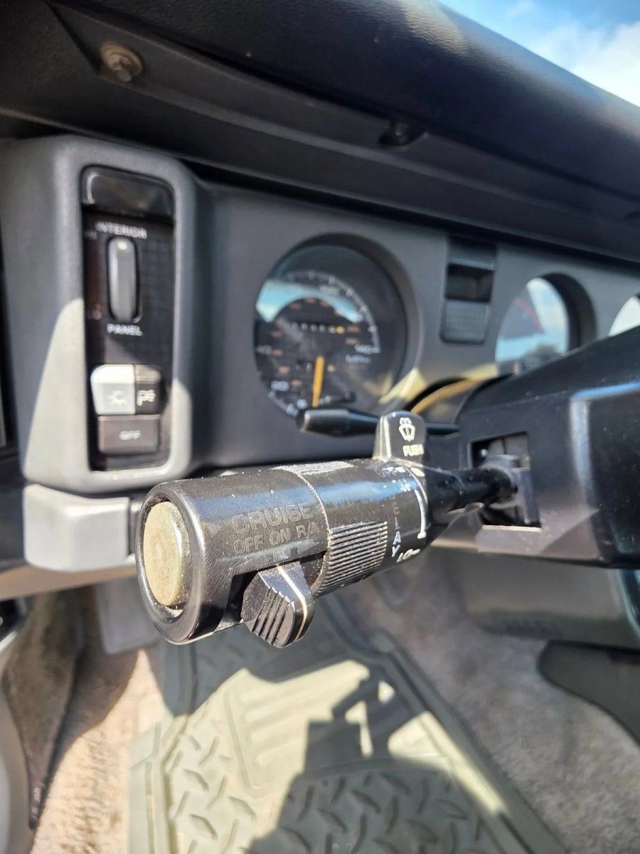 Used 1987 Pontiac Firebird Trans Am RWD image 24