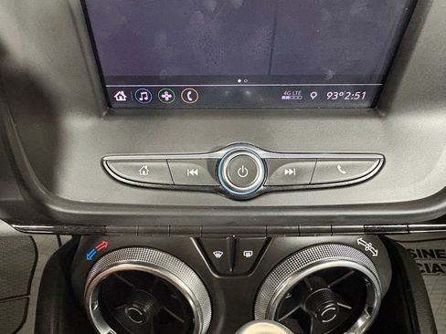 Used 2020 Chevrolet Camaro LT RWD image 28
