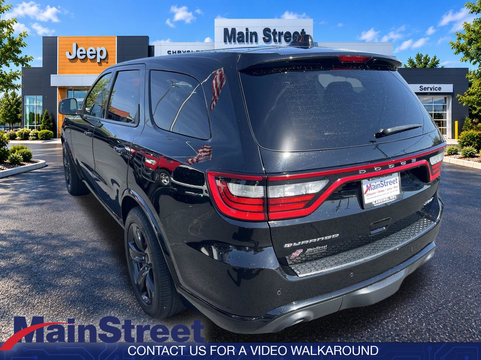 Used 2018 Dodge Durango SRT w/ Technology Group AWD/4WD image 9