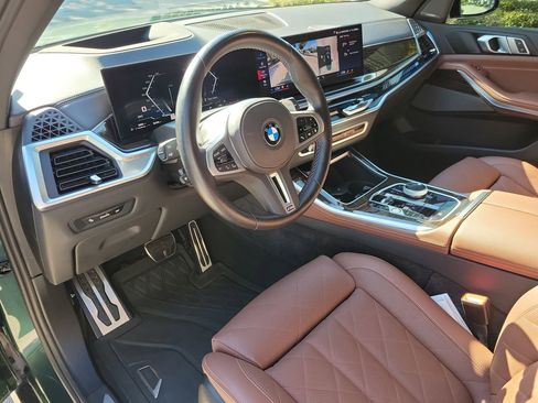 Used 2024 BMW X5 M60i AWD/4WD image 16