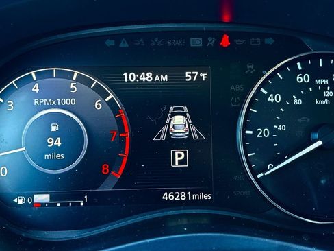 Used 2021 Nissan Kicks SV image 18