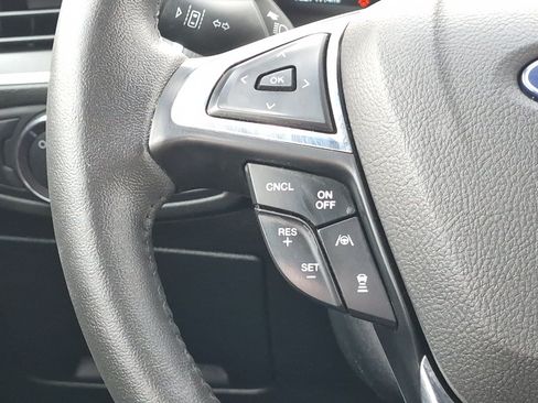 Used 2020 Ford Edge Titanium w/ Equipment Group 301A FWD image 16