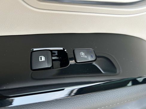 Used 2024 Hyundai Tucson Limited image 10