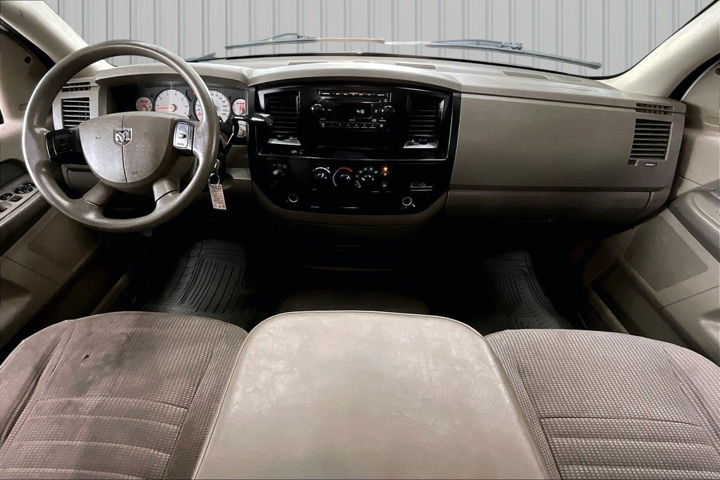 Used 2008 Dodge Ram 1500 Truck ST AWD/4WD image 7