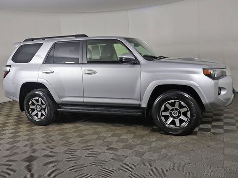 Used 2024 Toyota 4Runner TRD Off-Road image 16