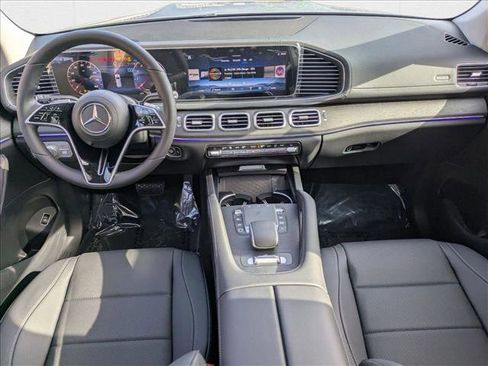 New 2026 Mercedes-Benz GLS 450 4MATIC image 16