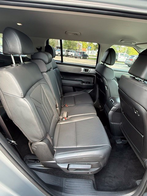 Used 2026 Hyundai Santa Fe SEL AWD/4WD image 19