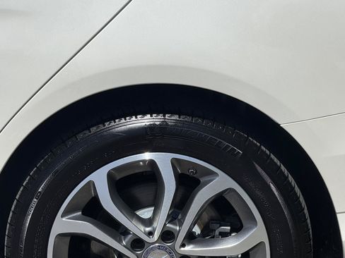 Used 2015 Mercedes-Benz C 300 4MATIC Sedan image 22