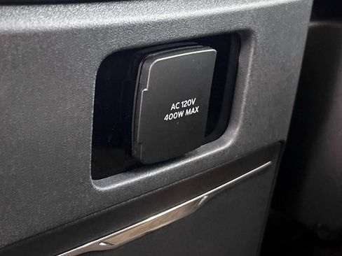 Used 2025 Lincoln Navigator L Black Label AWD/4WD image 24