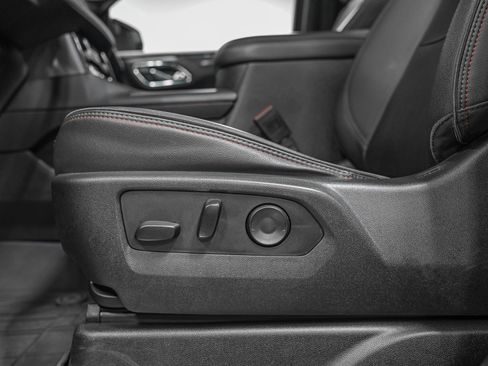 Used 2022 Chevrolet Tahoe RST w/ Luxury Package image 14